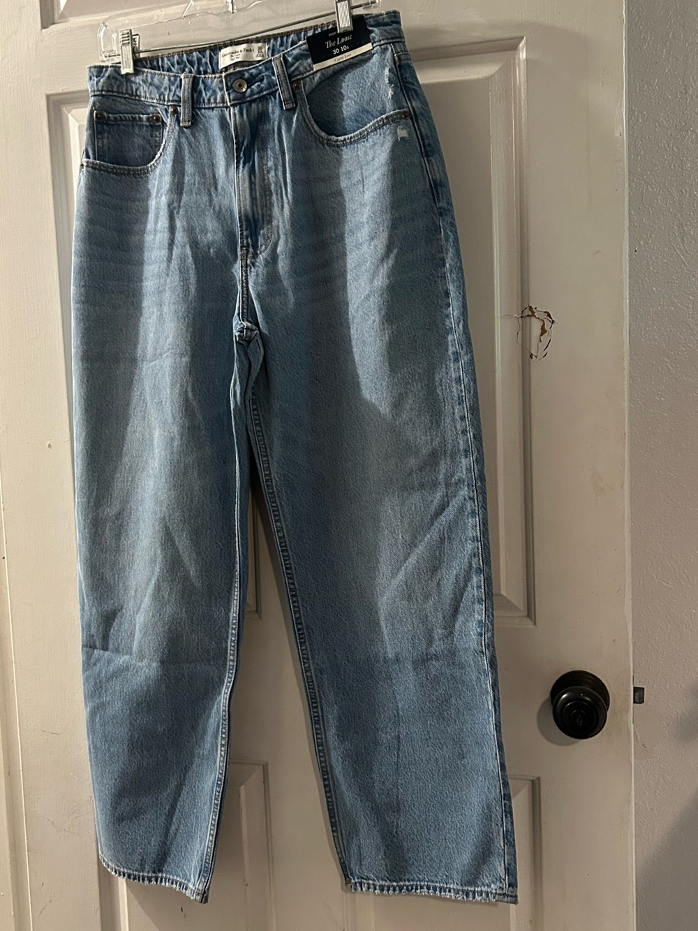 Abercrombie & Fitch Light Blue Women's Relaxed Jeans